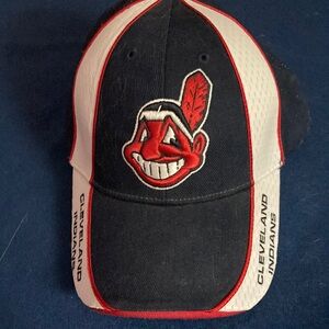 Cleveland Indians baseball hat
In good condition